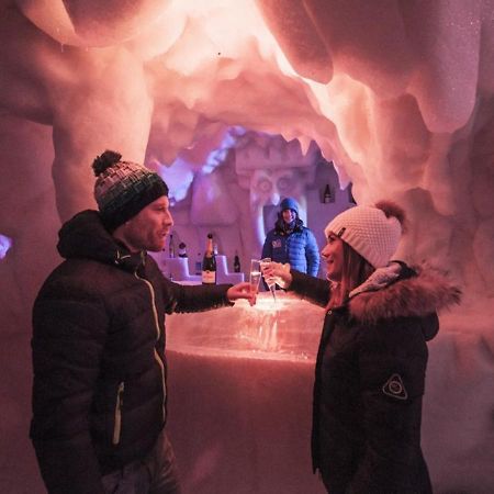Arc 1950, ambiance chalet luxe 5/7pers dans résidence 5* skis aux pieds avec SPA Les Arcs  Esterno foto