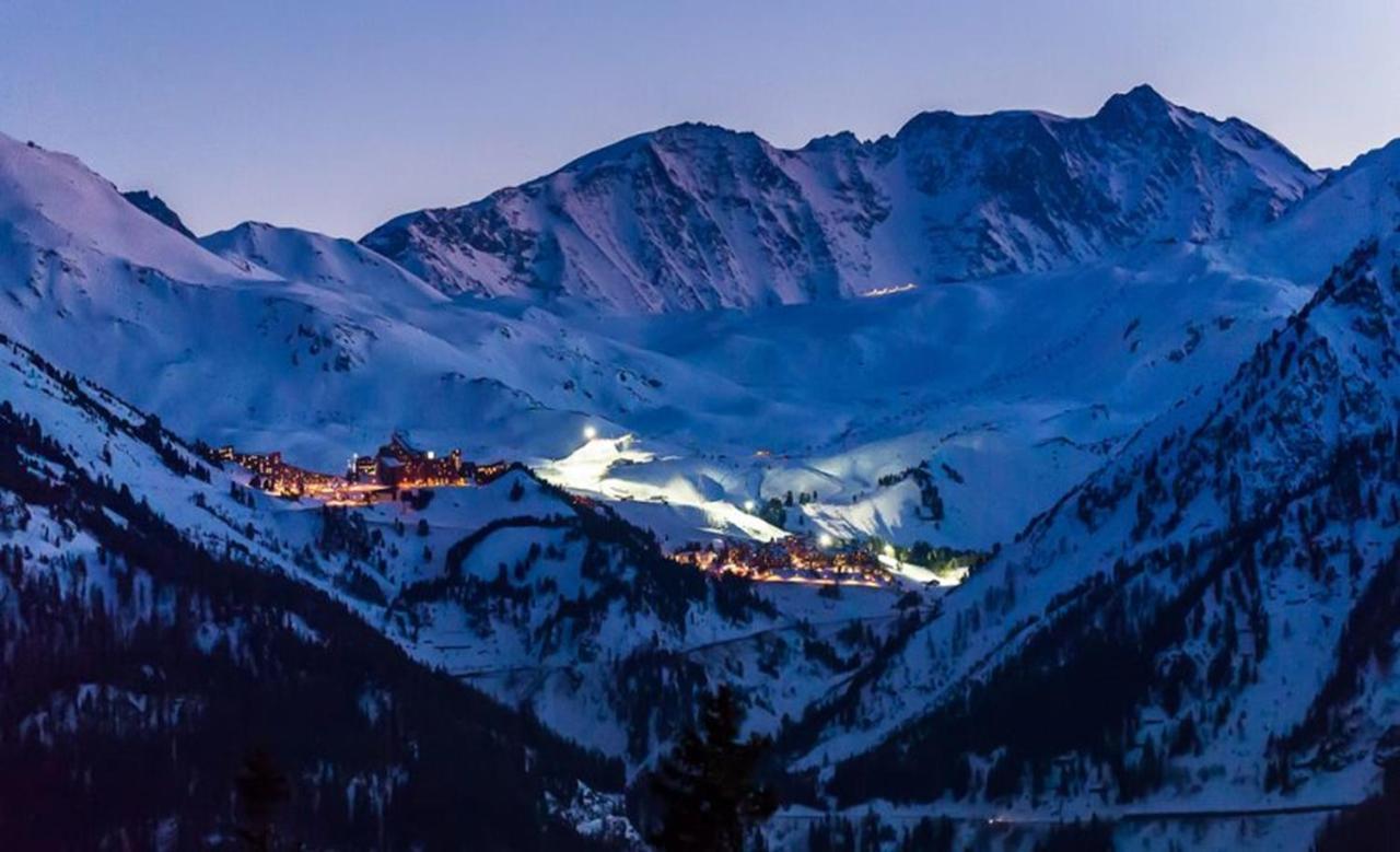 Arc 1950, ambiance chalet luxe 5/7pers dans résidence 5* skis aux pieds avec SPA Les Arcs  Esterno foto